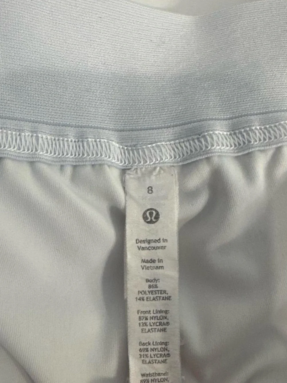 Lululemon Court Rival Skirt size 8